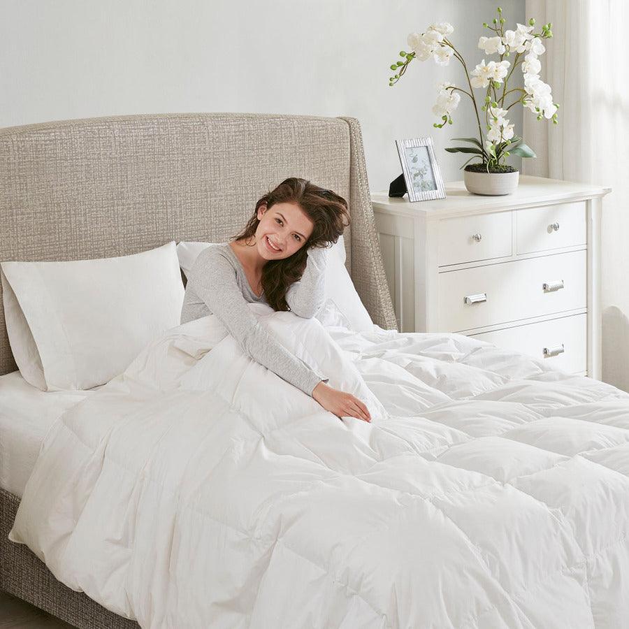 Olliix.com Comforters & Blankets - All Full/Queen Season Oversized 1 Cotton Down Comforter White