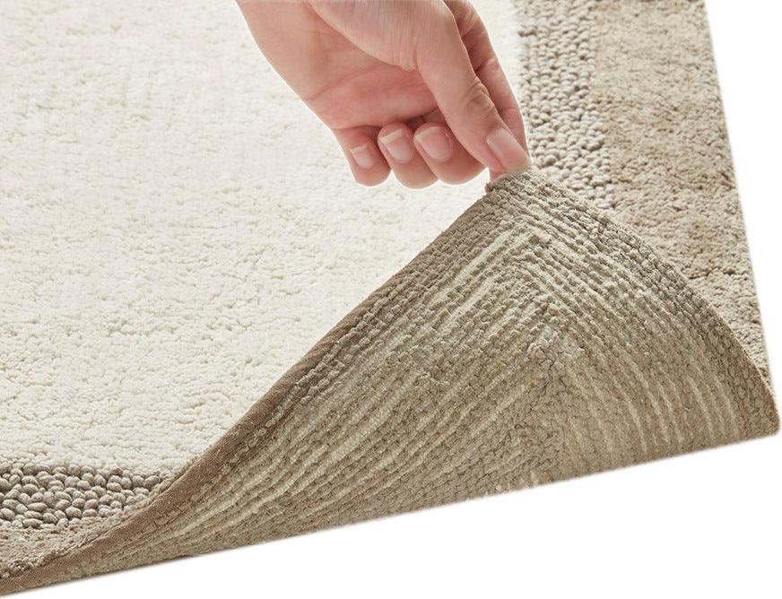 Olliix.com Bath Rugs - Amherst 27" Bath Rug Taupe