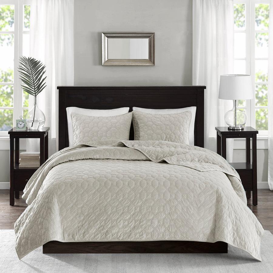 Harper Full/Queen Coverlet & Bedspread Ivory