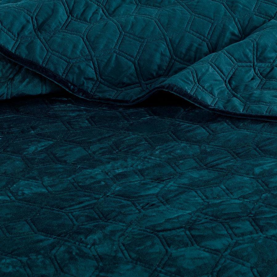 Olliix.com Comforters & Blankets - Harper Full/Queen Coverlet & Bedspread Teal