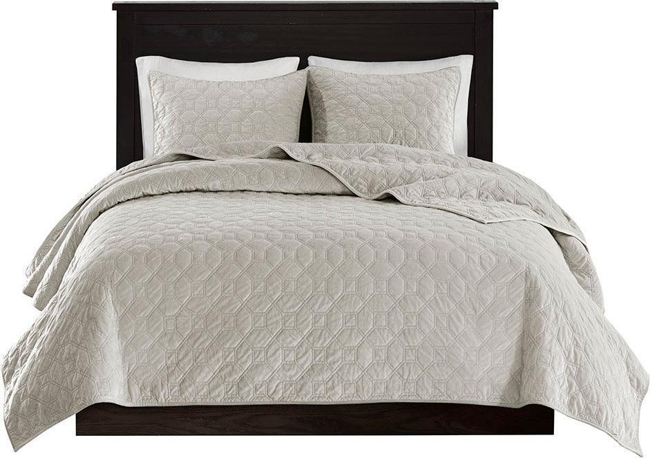 Olliix.com Comforters & Blankets - Harper King/Cal King Reversible 3-Piece Coverlet Set Ivory