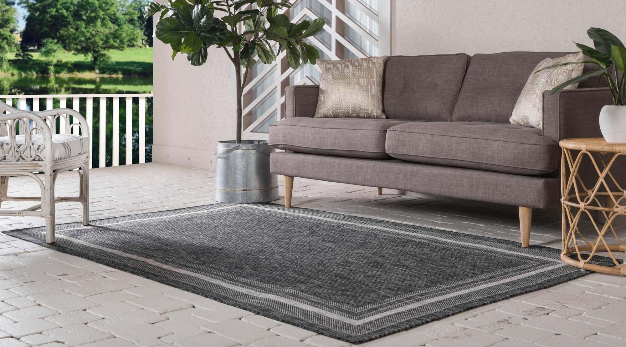 Shop Outdoor Border Geometric Rectangular 8x11 Rug Gray & Black, Outdoor  Rugs