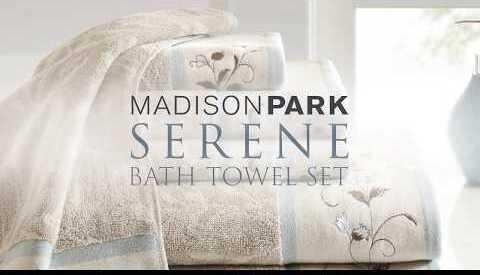 Olliix.com Bath Towels - Serene Bath Towel Red