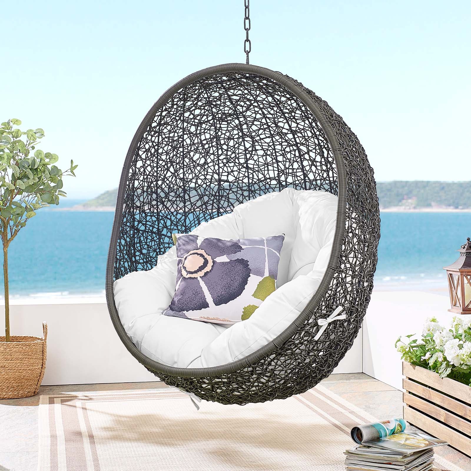 White outdoor egg online chair